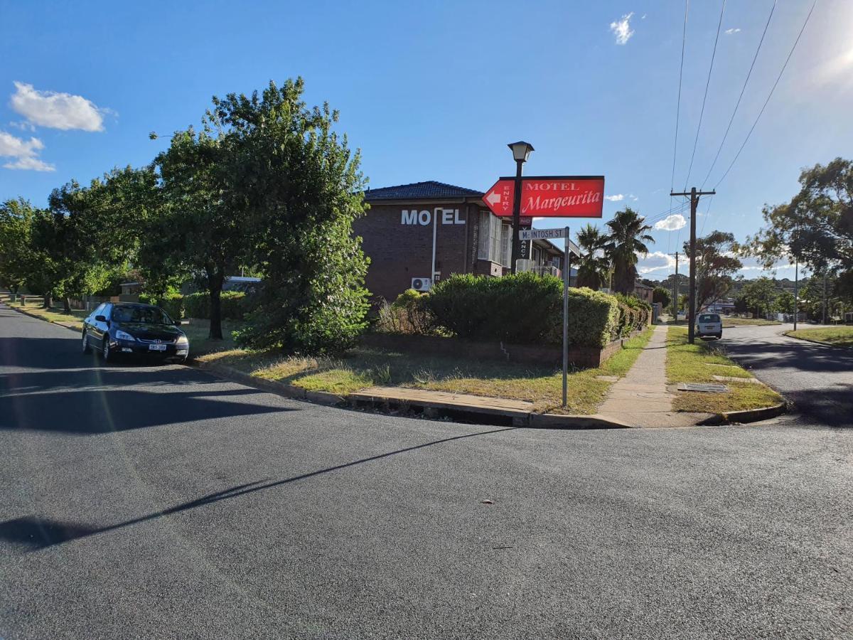 Motel Margeurita Queanbeyan Zewnętrze zdjęcie